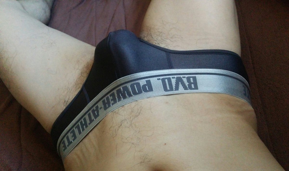 さとし Satoshi ブリーフファン Briefs Fan Sur Twitter Hello Everyone Bvd Power Athlete Microbikini I Pick It On For The First Time コルセットの痕がお見苦しくてスミマセン Bvdpowerathlete マイクロビキニ Bvd T Co 5etbawctcg