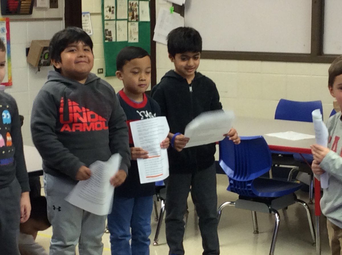 LindseyEMarch's tweet photo. Reader's Theater means practicing our fluency and expression, all while having a blast!! 📚 #WeAre44 https://t.co/Gx15uKW0rf