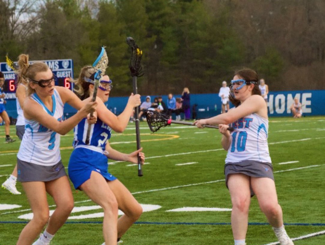 BittingAddie's tweet photo. Counting down the days till lax season!!! 🙌🏻 https://t.co/4Y8fRRHcQm