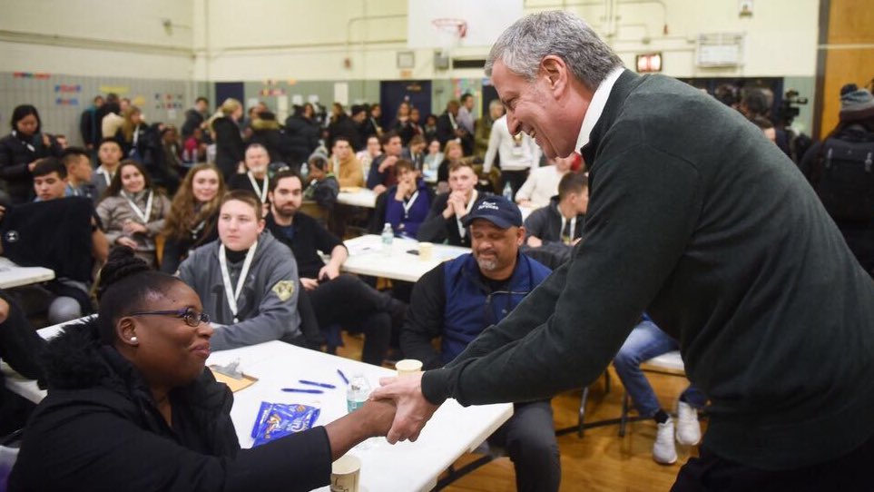 NYCService's tweet photo. It was a late night for thousands of volunteers who surveyed city blocks for the annual #HopeCount - including @NYCMayor ππΏππ½ππΌ
When we unite in service, we build a safer community for all New Yorkers. https://t.co/rnGXtyioQo