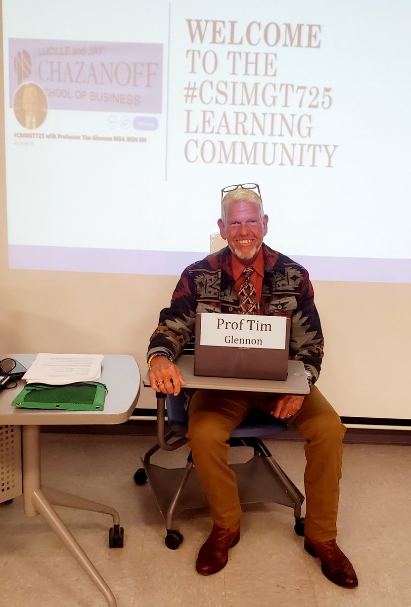 ProftimRn's tweet image. Great 1st evening, introducing ourselves and to each other at the inception of  #csimgt725 our #LearningCommunity 1st class and 1st time this required course has ever been taught...this class is the "original Broadway Cast" of what will likely be a longrunning show #ProfTimRN