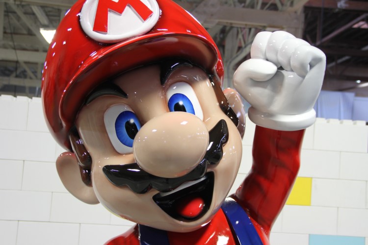 WhiteClouds's tweet image. Mario celebrates his win over Bowser in Mario Kart, avoiding those nasty banana peels and collecting the most coins. Go, go, go! Video Game Models bring the magic to any event. To learn more, visit whiteclouds.com/video-game-mod…. #whiteclouds3d #videogamemodels #3dcharactermodels