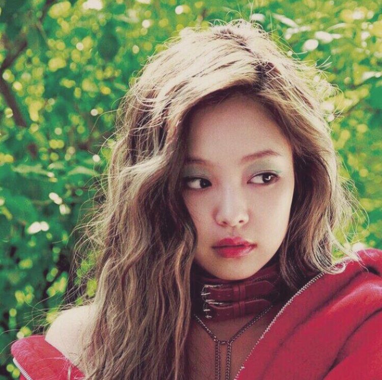 jenkaimyloves's tweet photo. jennie kim as kim jongin. a real thread😜 https://t.co/9LFHuSbFD2