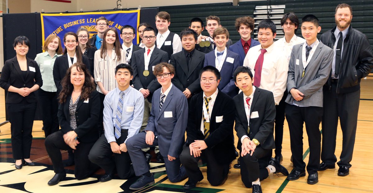 EvergreenCTE's tweet photo. The largest chapter competing at FBLA regionals yesterday, @ViewCrew360 did an awesome job, dominating almost all 6 spots that qualify for State. #FBLA is just one of the career &amp; technical student organizations you can join in #CTE. @wafbla @evergreenps https://t.co/aLvAdI3dmK