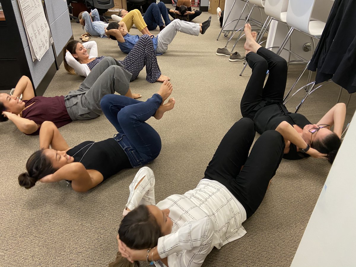 MyHawaiiEnergy's tweet image. When we're not spreading the word about energy efficiency, our team also likes to stay fit! So we're celebrating #NationalHaveFunAtWorkDay with crunches.💪🏽#HawaiiEnergy