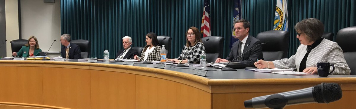 jeffwilkin1's tweet photo. Niskayuna Town Board ready for January session https://t.co/ebpuBzjanP