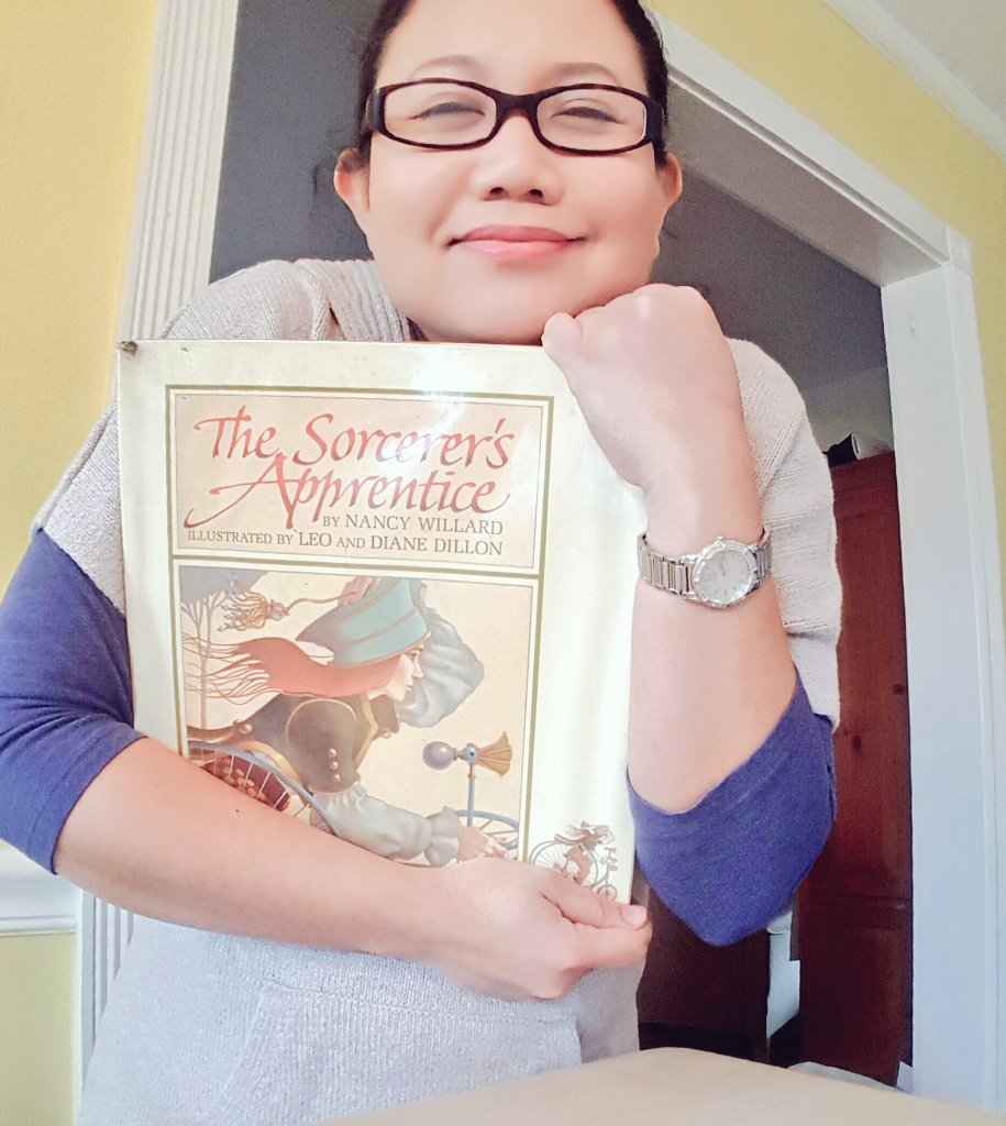 lynnorbontigao's tweet photo. @adriamgoetz Yes, I have! I โค this book illustrated by Leo and Diane Dillon. I saved up money to buy this when I was younger. #booklove #hugabook https://t.co/HXHad2lOHm
