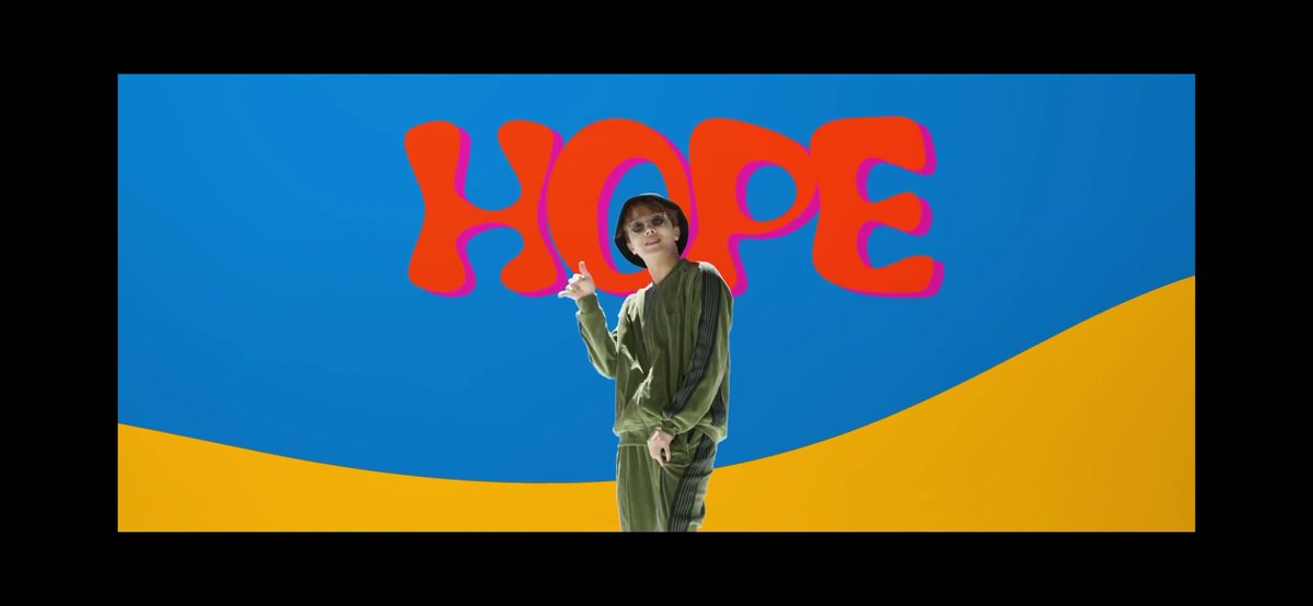 IlonaBIP's tweet photo. Сколько раз замечала наш флаг в клипах💙💛
#BTSTOUR2020Ukraine
#BTSARMY
#BTSTOUR2020
#BTScomeToUkrine
#BTS
🇺🇦🇺🇦🇺🇦🇺🇦🇺🇦🇺🇦🇺🇦🇺🇦🇺🇦🇺🇦🇺🇦 https://t.co/v88uQv2wZ9