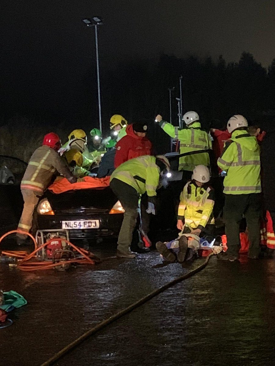 phemcc's tweet photo. 3 DAYS TO GO TILL APPLICATIONS CLOSE to apply for the 2020 PHEM Crew Course go to https://t.co/Ma6r0cxQ3i https://t.co/nViqNVpOD8