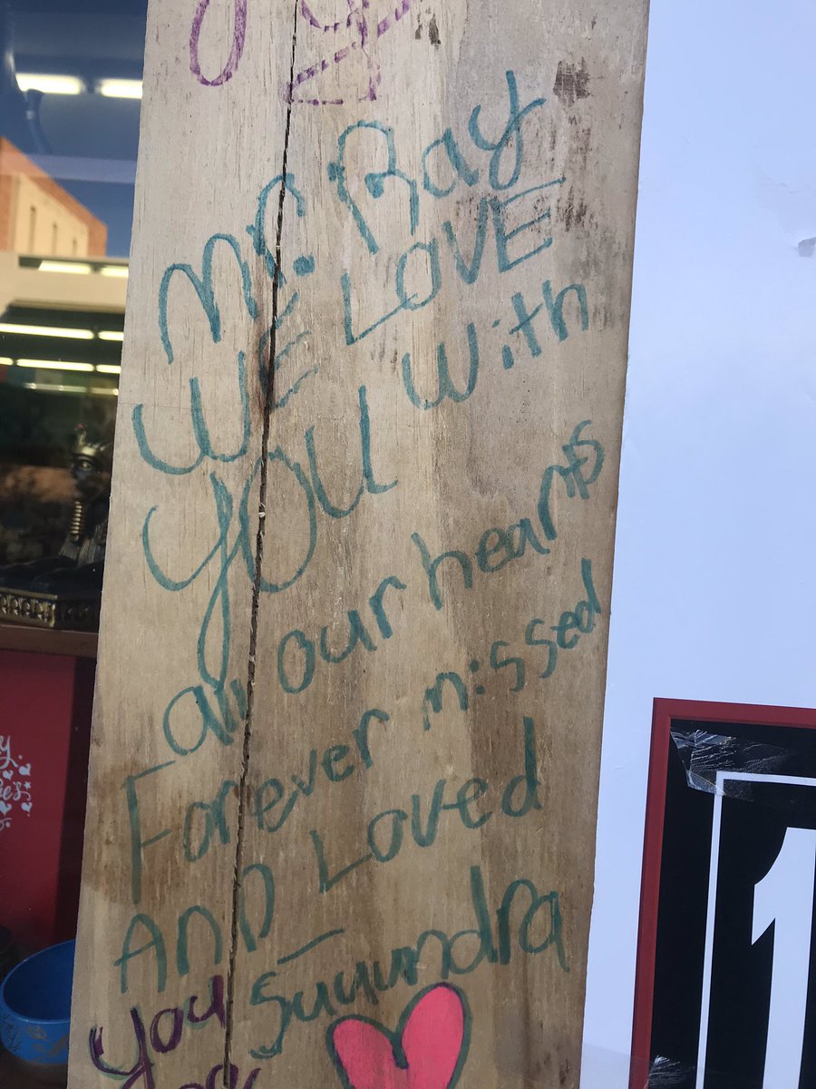 RachelColeTV's tweet photo. Well wishes for #RayWatkins as a community in #Glendale mourns his death. PD says 21 yr old Sean Davidson pulled the trigger Saturday night at #TheAstrologyStore where Watkins worked. #12News https://t.co/Q47imZDh6G