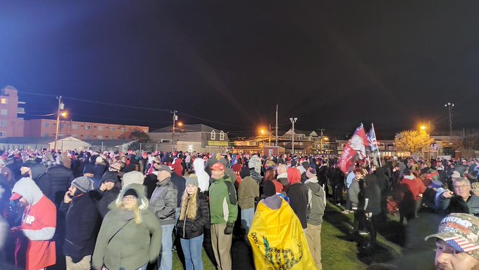 View image on Twitter