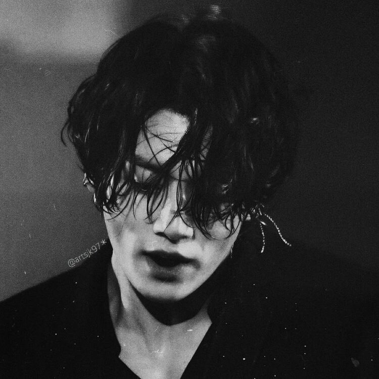 artsjk97's tweet photo. ~#JUNGKOOK
  #정국 
  @BTS_twt ~ https://t.co/WWudtU1Sgi