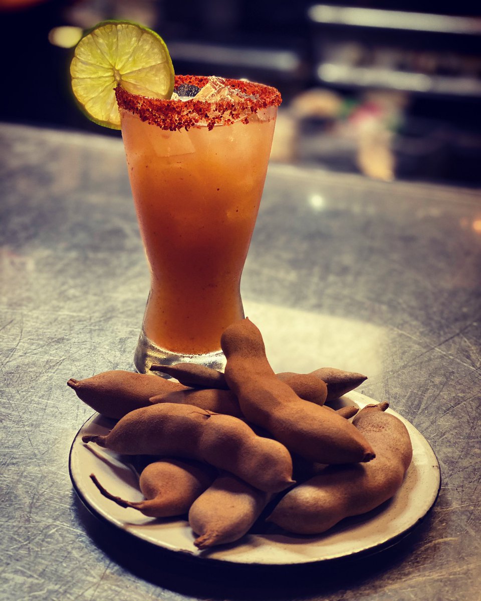 Cucharahouston's tweet photo. Who wants a tamarind margarita tonight? Amado is here to blame...  #FreshIngredientsAlways #BestBartendersInHouston 🙋🏽‍♀️🙋🏻🙋🏽🙋🏼‍♀️ https://t.co/SQKjEavYQj
