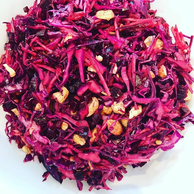 FigmintCatering's tweet photo. New salad on the block. Beetroot &amp; orange with cashews #sexysalads #healthyeats #glutenfree #cleaneats #figmintcatering #sydneycaterer https://t.co/PaMCN0Shex https://t.co/0hiY7D9otj