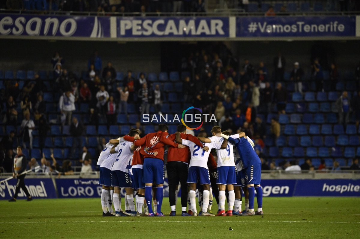 ortola13's tweet photo. Una lástima que se nos escape la eliminatoria, pero ORGULLOSO del equipo y la afición. Muchas gracias AFICIÓN 🌋 💙
📸 @sanacosta_ https://t.co/EXS07GkFeW