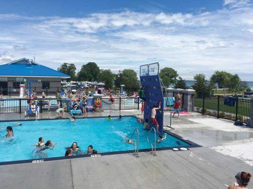 PoolSpaMktg's tweet image. #PSMfeature: Quinte’s Isle Campark: Water attractions are all the rage at this family recreational resort @AcapulcoPools 
buff.ly/2uEOkff
#aquaticcentre #beach-likeentry #pool #quinteislecampark #water