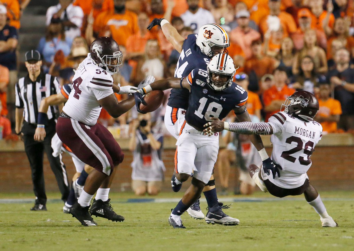 alfahiym3's tweet photo. Extremely Blessed to receive an offer from Auburn University🦅🟠🔵 @coachcrimedawg @JuCoFootballACE @ChaosTempo https://t.co/LIwNKiSMBF