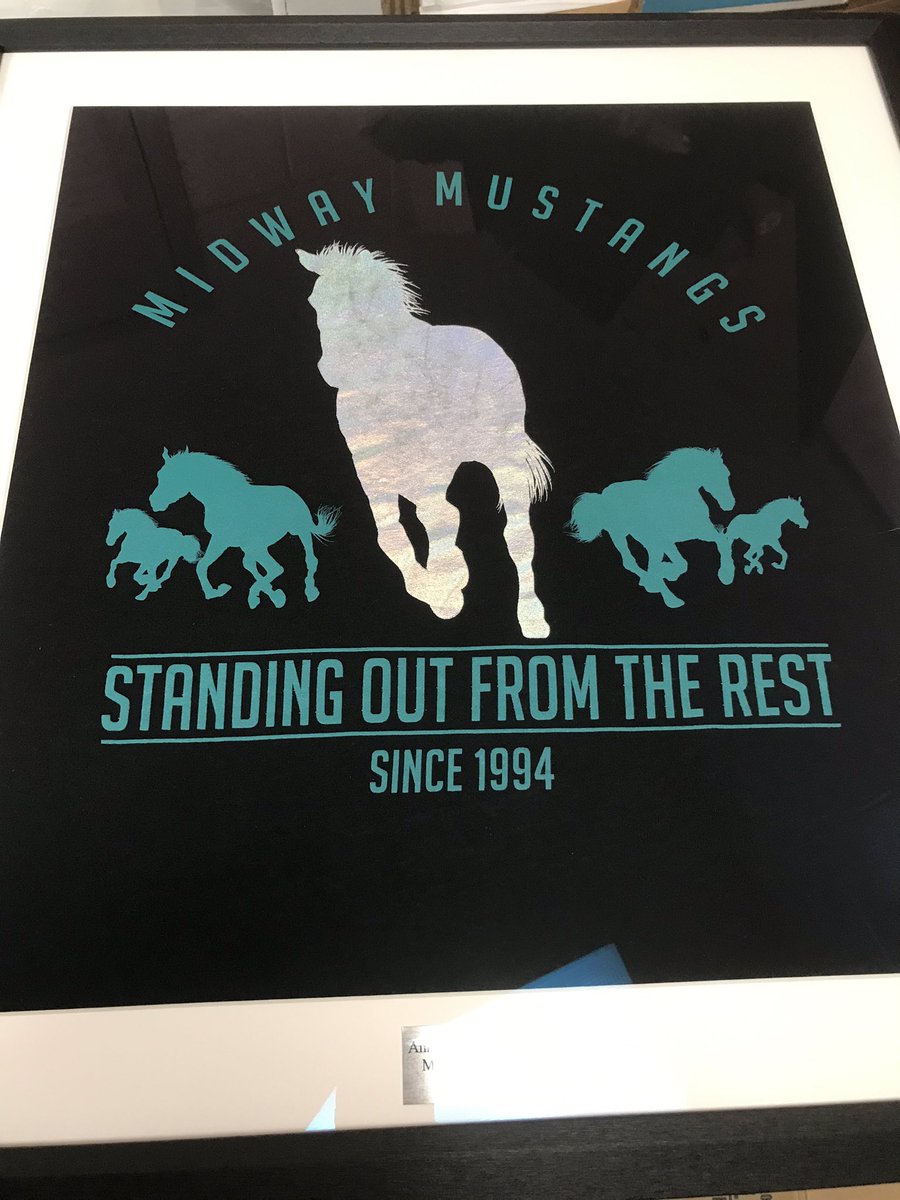 Cafe_Midway's tweet photo. On our Midway Morning Show,Annette Byrd was presented this plaque to celebrate her being on staff for all 25 years!!!
We are very proud of her and her commitment to our Mustangs!!
#180Midway #lexonefsn https://t.co/9J7xQrZyCd