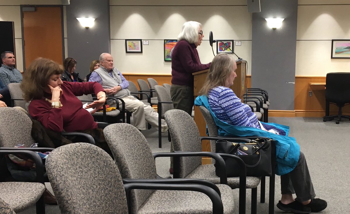 jeffwilkin1's tweet photo. Privilege of the floor at Niskayuna town board https://t.co/90of90iDrg