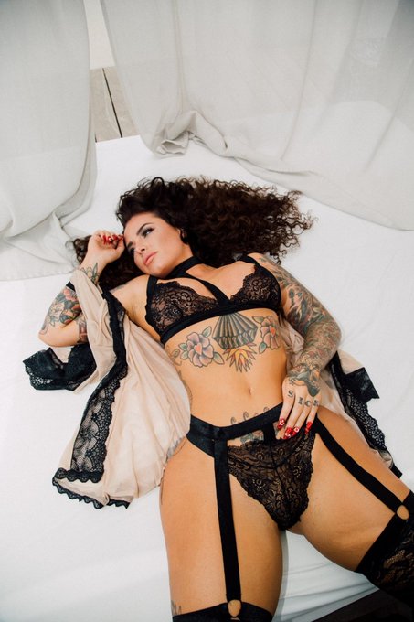 I have a lot of things on https://t.co/ehCpq5XfWc that you would like to see... https://t.co/vrcSu2b<a href="/tag/mackmonday"class="tags"><span>#mackmonday</span></a>