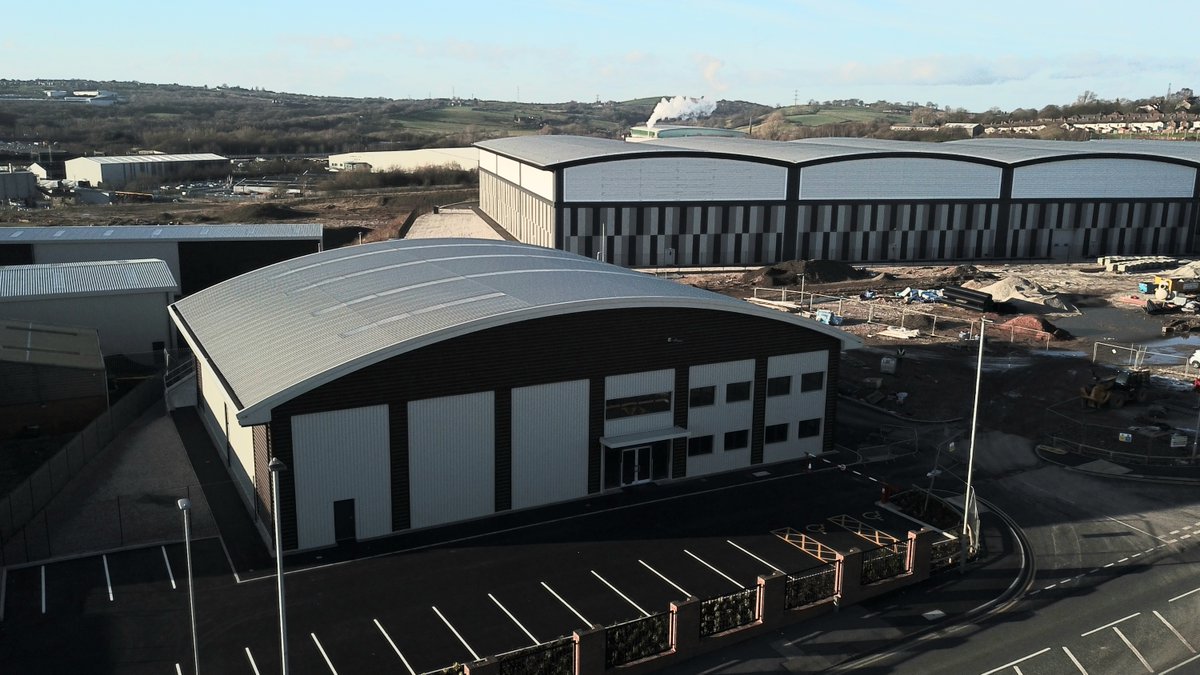 DonkinGroup's tweet photo. Some great aerial shots of a recently completed, multi unit project across two sites, totalling over 70,000 sq.ft of roof area alone. Cladding system provided by both @eurocladuk &amp; @firthsteels with bespoke, aluminium PPC fascias on each unit, all made in house here at our HQ. https://t.co/7LX07GYOIY