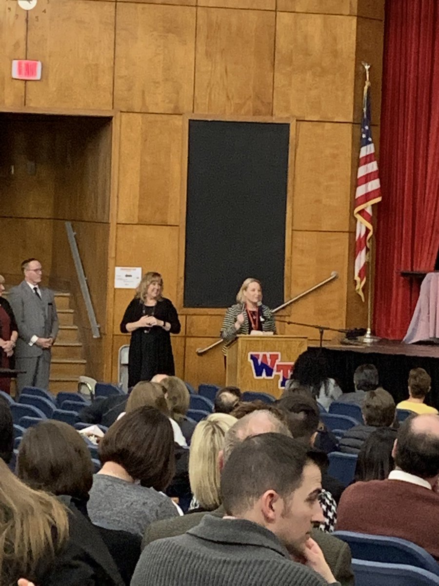 officialovms's tweet photo. Congratulations to Mrs. Walz, OVMS Teacher of the Year, who was honored at tonight’s Board of Education meeting! We are very proud of you! @ovmsprincipal @OVMSVP @TWPSchools @SuperintendWTPS @TWPSuperVPA @Mswalzy @WTDirectorSecEd https://t.co/HVZYHtVgwQ