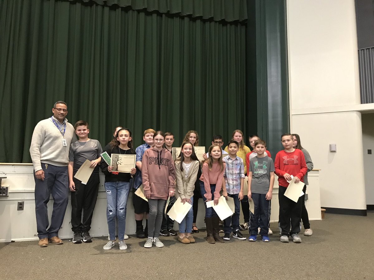 Cheryl DePierro (@depierrohms) on Twitter photo Congrats to all 6th grade Howitt Middle School Students of the Quarter!
<a href="/PrincipalPena/">PrincipalPena</a> Congrats to all 6th grade Howitt Middle School Students of the Quarter!
<a href="/PrincipalPena/">PrincipalPena</a>