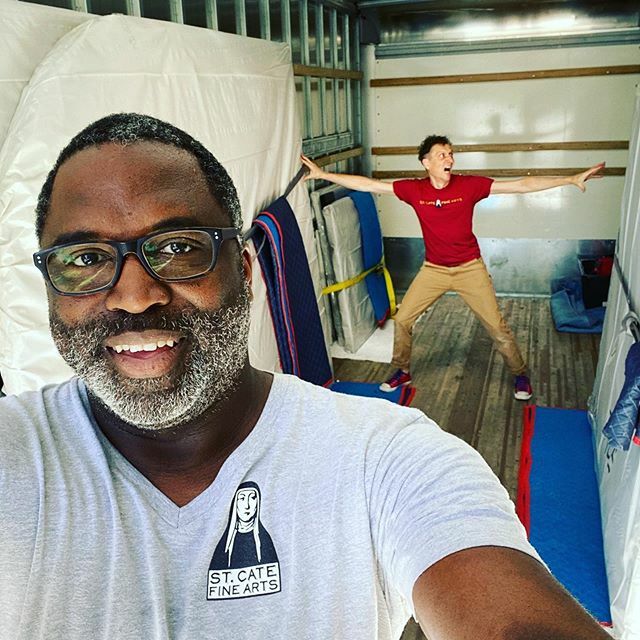 StCateFineArts's tweet photo. What’s it like maneuvering a 26-foot truck through residential streets of #TarponSprings. Another days work, moving #art. https://t.co/xT7QER6Wxn https://t.co/4YkPiT7hBs