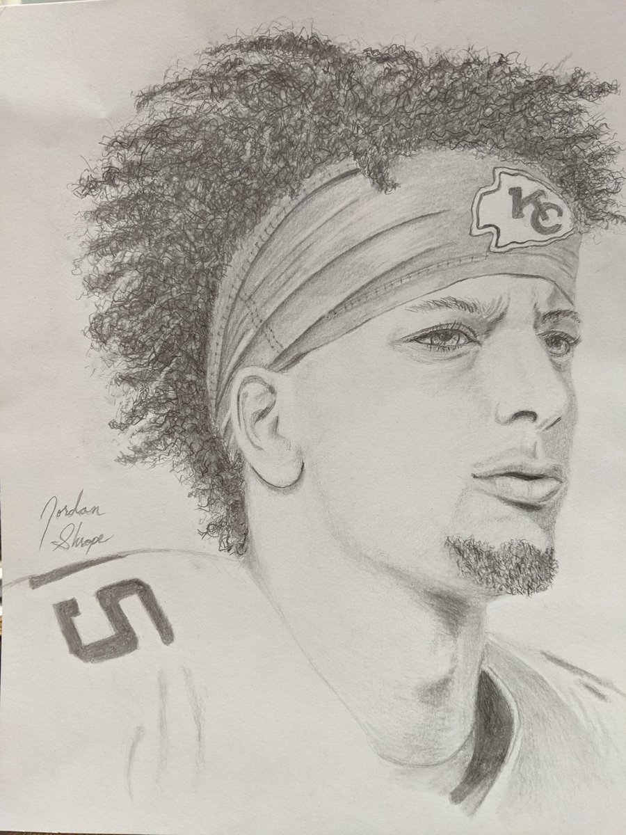 Jordan_Shrope's tweet photo. Latest portrait drawing is @PatrickMahomes ! Just won some @Chiefs gear by entering it into a contest! Also got commissioned by an individual to draw a larger version of it! I'm honored! Let's go chiefs! #Mahomes #Chiefs https://t.co/t77tw6uQka
