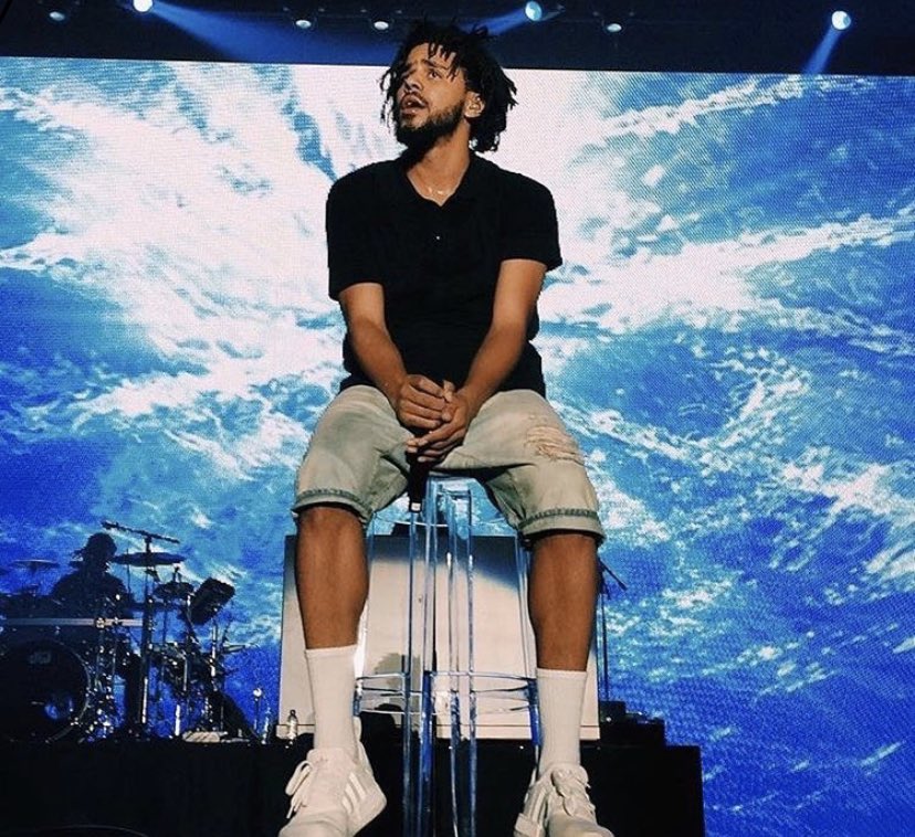 College_Beats's tweet photo. Happy 35th Birthday to J. Cole https://t.co/cKPcudkhTc