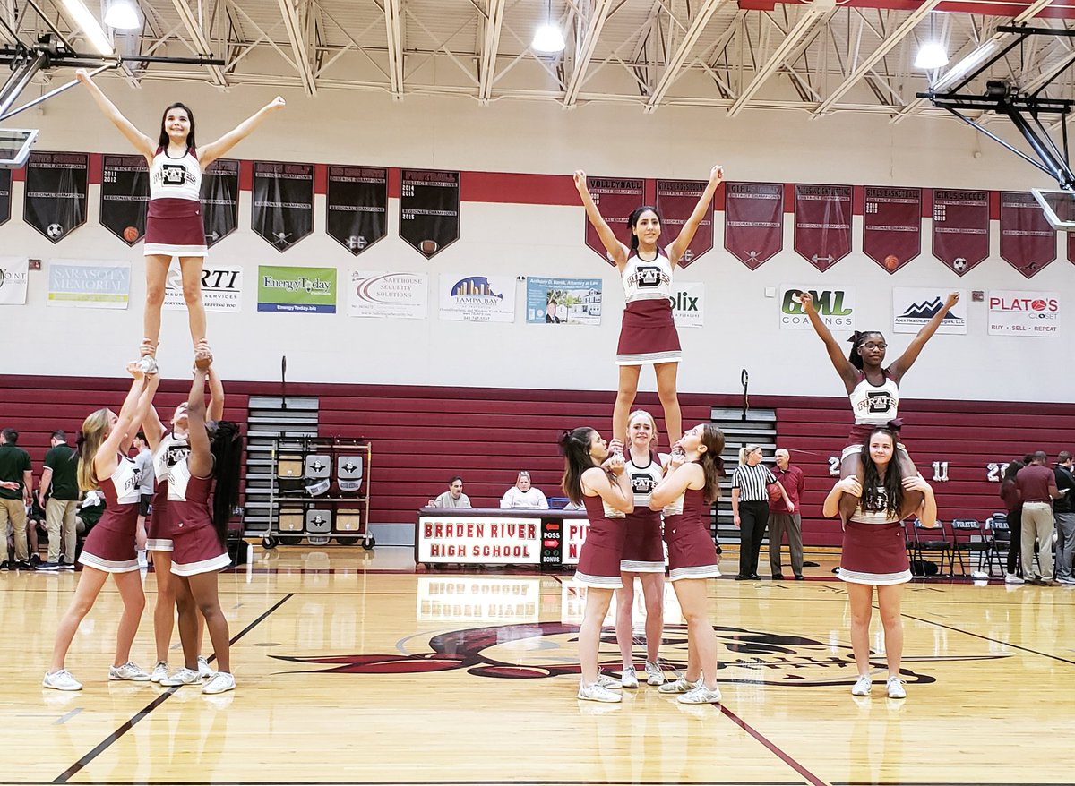 BRHSPirateCheer's tweet photo. Let's go boys!❤🏀 https://t.co/vlpN3S7Rt7