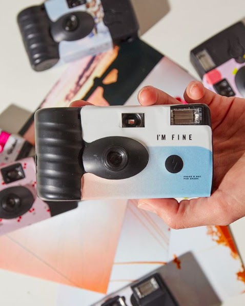 TheLABAntiMall's tweet photo. Leave up to @urbanoutfitters to add filters to disposable cameras! We'll take them all please.
PC: @urbanoutfitters https://t.co/i1NDg7I5W5
