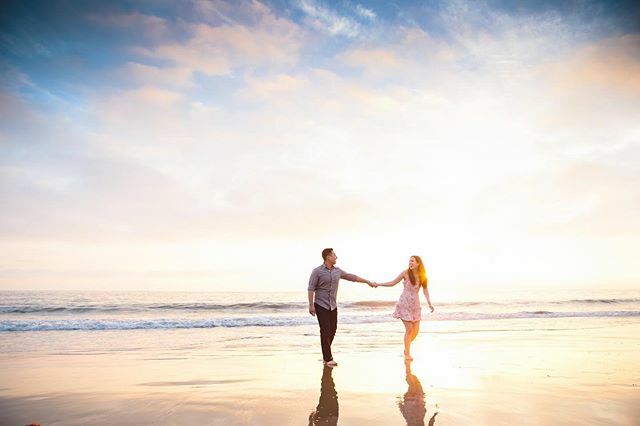 Engagement season is here! 💕 We photographed Lauren &amp; Michael’s Engagement Session this weekend for their March wedding! 🥂 ift.tt/2RTmFz0