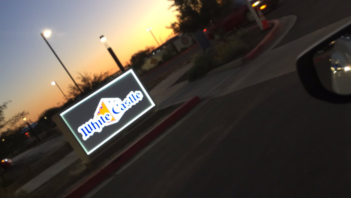 BunchaFunch's tweet photo. Had to satisfy my Crave @WhiteCastle https://t.co/bmlW4EKcow