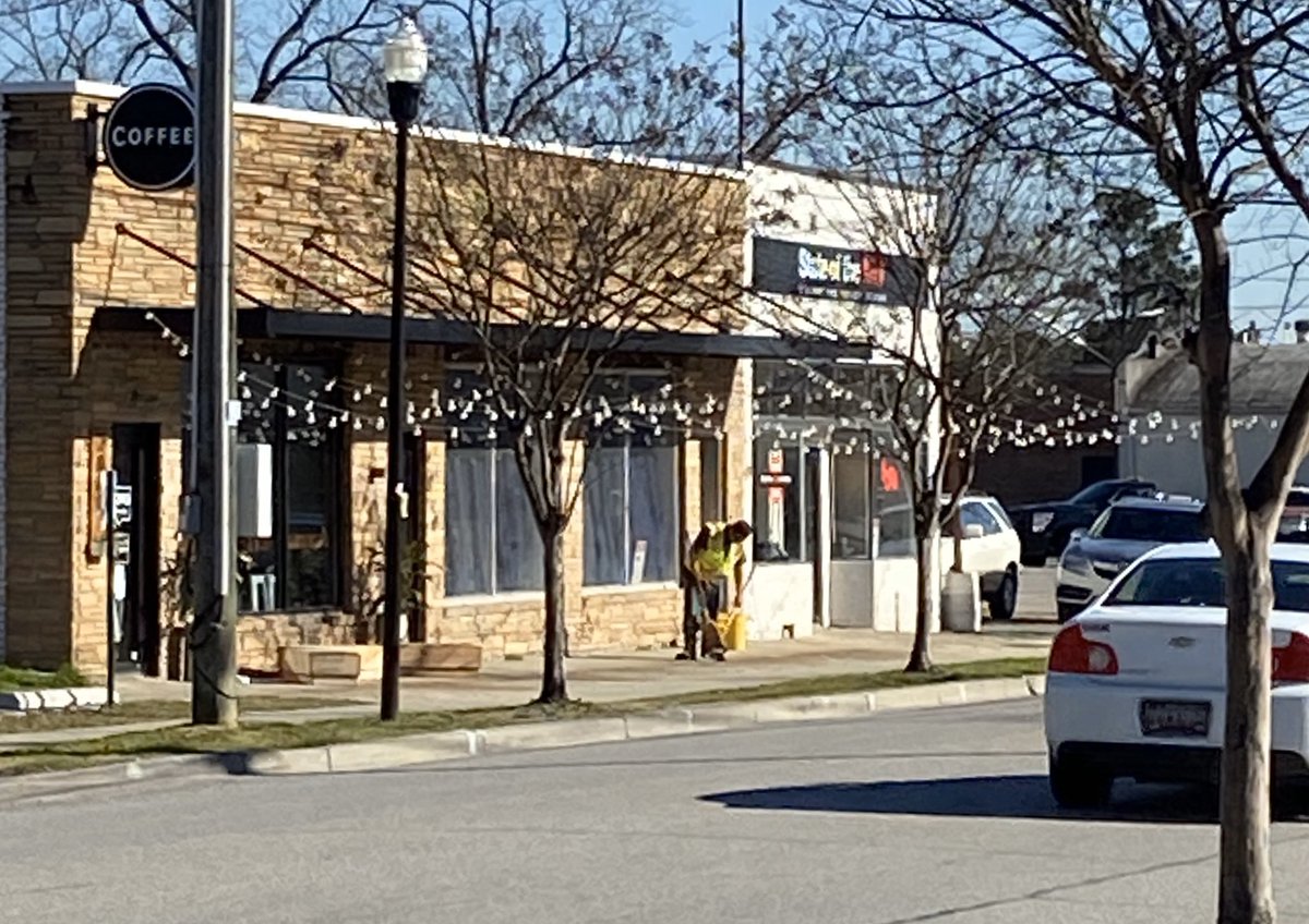CityofCayce's tweet photo. #TimetoStroll #StrollonState #CayceSC #MidlandsSC @PiecewiseCoffee @Steel_Hands @EngenuitySC https://t.co/5NXDEMChWV