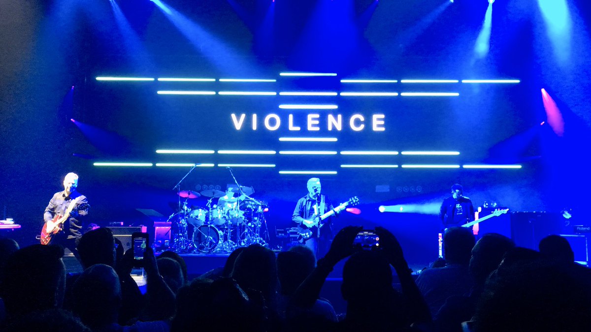 ME_Morrison's tweet photo. @neworder I was thrilled when Ultraviolence was played at #NewOrderMiami and found the graphics to be quite exhilarating. All around intense playing by @stephenpdmorris  @PhilCmusic  @tommychap01  @gillian_gilbert and vocals by Bernard.  Fantastic! https://t.co/DdQT6GtMyA