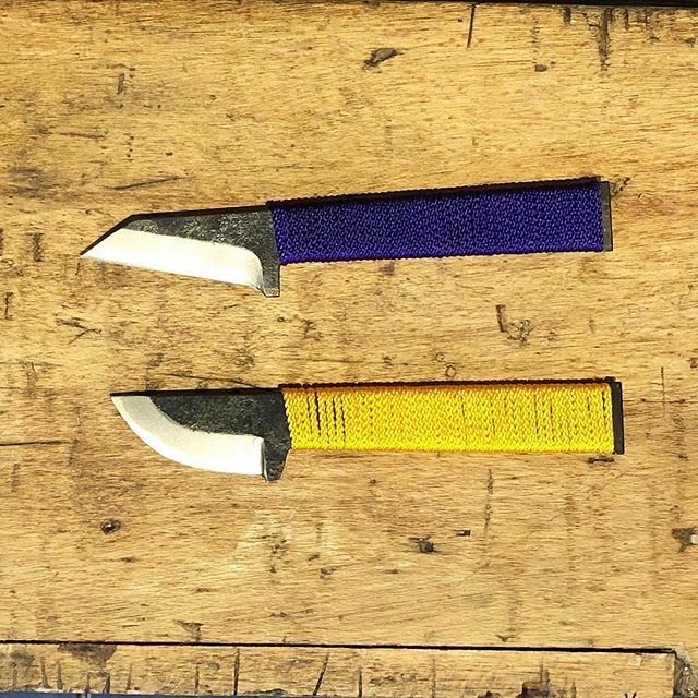 ktchnprvsns's tweet photo. You say kiridashi, I say kogatana 🔮🧽💜📒 Japanese marking knives. Watch those fingers #stokenewington #shopstokey #stokenewingtonchurchstreet #n16 #shoplocal #shopindependent #londonretail #londonboutiques #knifeshop #kitchenprovisions #knife #knives #… https://t.co/FOZwt5ZjL3 https://t.co/lmyVZ47nIP