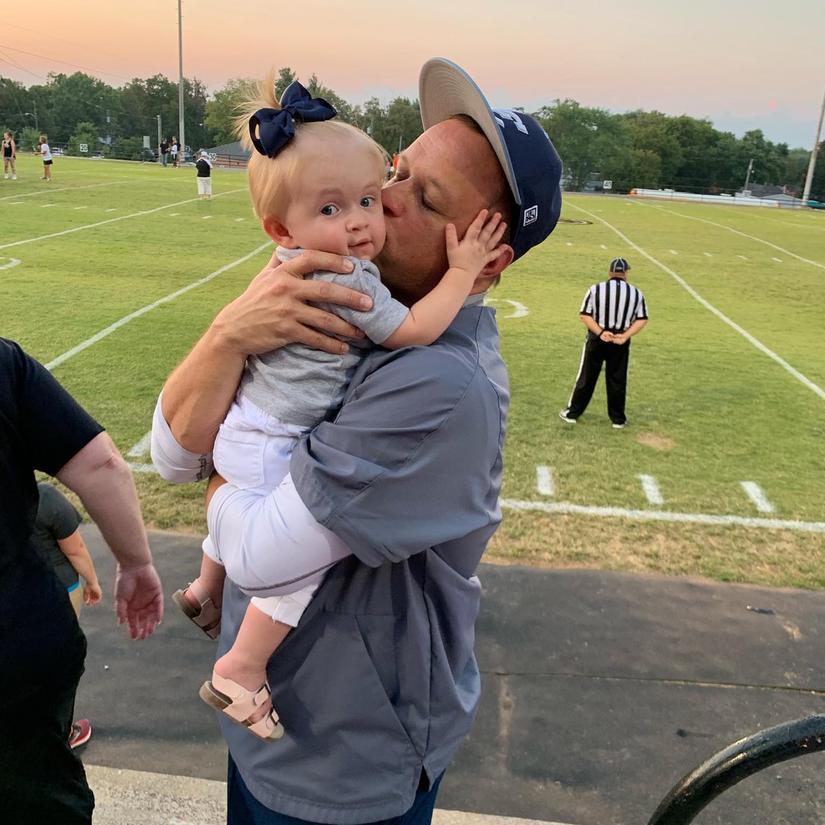djack26's tweet photo. #girldad https://t.co/QhQYtPCWKu