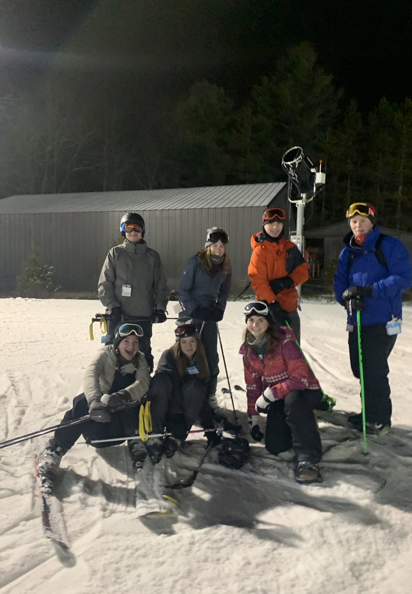 MtvSki's tweet photo. Everyone having a great time over at snowtrails tonight! https://t.co/kIB0XGamQX