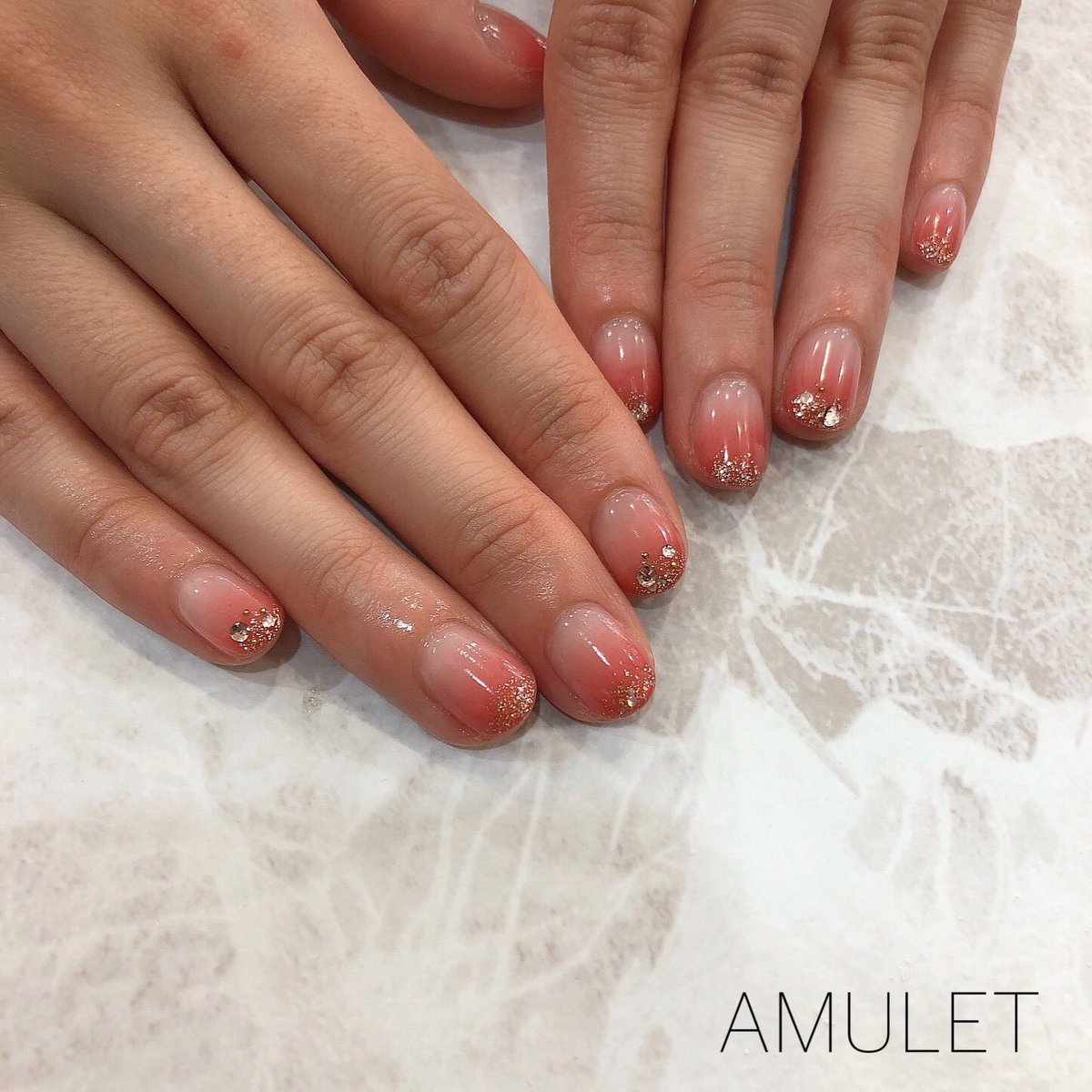 ネイルサロン アミュレット V Twitter じゅわっとうるうるグラデーション ジェルネイル ジェルネイルデザイン グラデーションネイル テラコッタネイル グラデネイル キラキラネイル ショートネイル 岡山ネイル 岡山ネイルサロン アミュレット