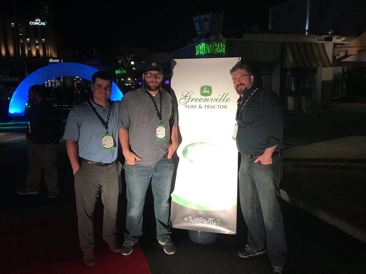 ahines0530's tweet photo. #Turfparty https://t.co/7lgVgwMV5U