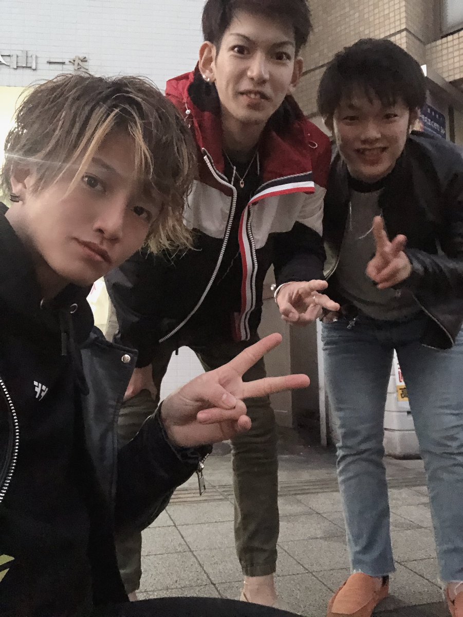 x_fxky's tweet photo. 年始に戻りたい🤦‍♂️
楽し過ぎた🤤 https://t.co/ZqULneVBkQ