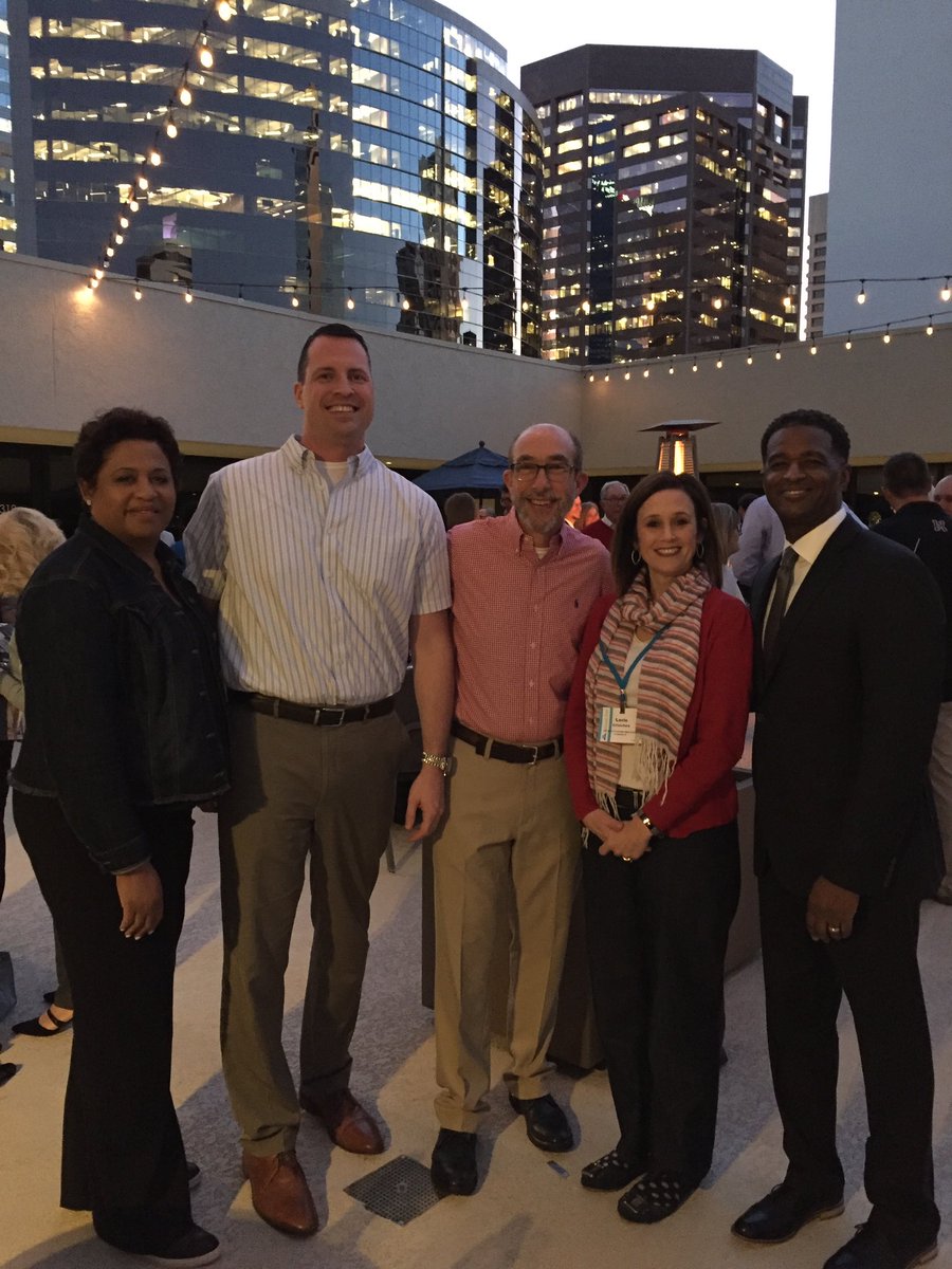 loriecristofaro's tweet image. Loved having follow-up conversations with @newfrontier21 and @Regina_Owens at @SolutionTree event. @PorterSup205 @DrJohnGreenan #PLCSummit