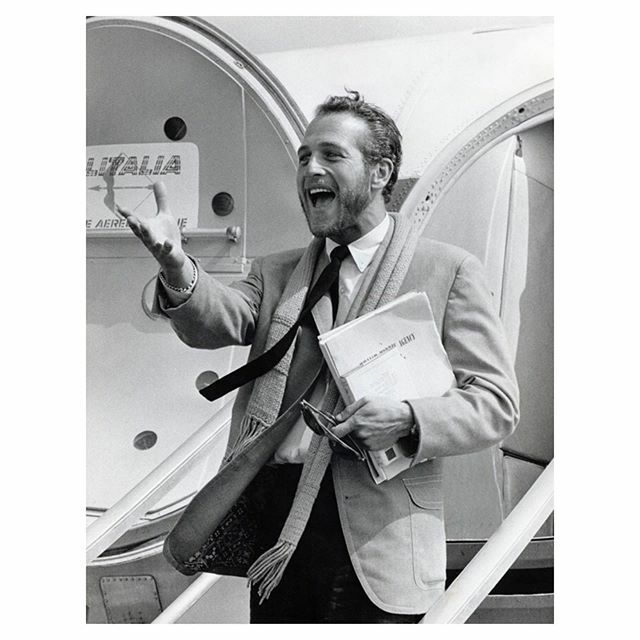 CotardeOfficial's tweet photo. Paul Newman in Italy, 1963.
Via #pinterest •
#paulnewman #italy #travel #alitalia #1963 #whowheretravel #travelseries by #Cotarde #celebritytravel #travelinstyle #1960s #goingplacestakecotarde https://t.co/WGDy7mftvi
