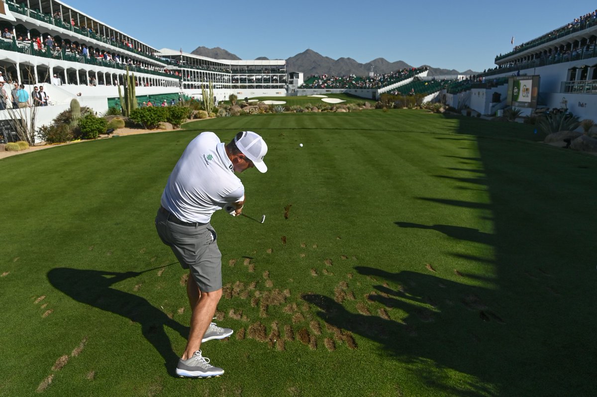 RyanPalmerPGA's tweet image. Things are already heatin up on 16...