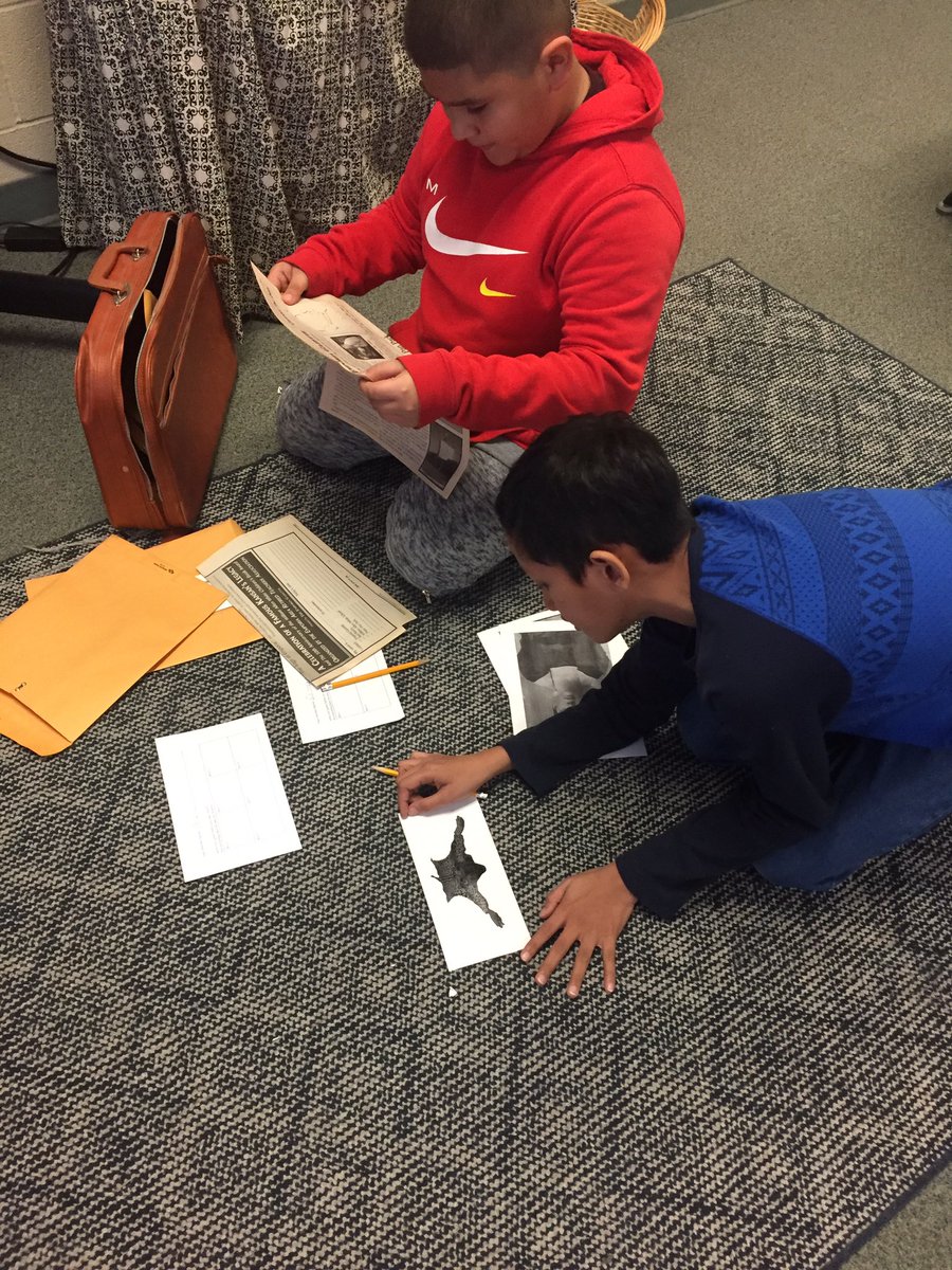 catdorc's tweet photo. Life in a Box, Famous Kansans is always a hit! @WAWschool https://t.co/AoK9k0I8CY