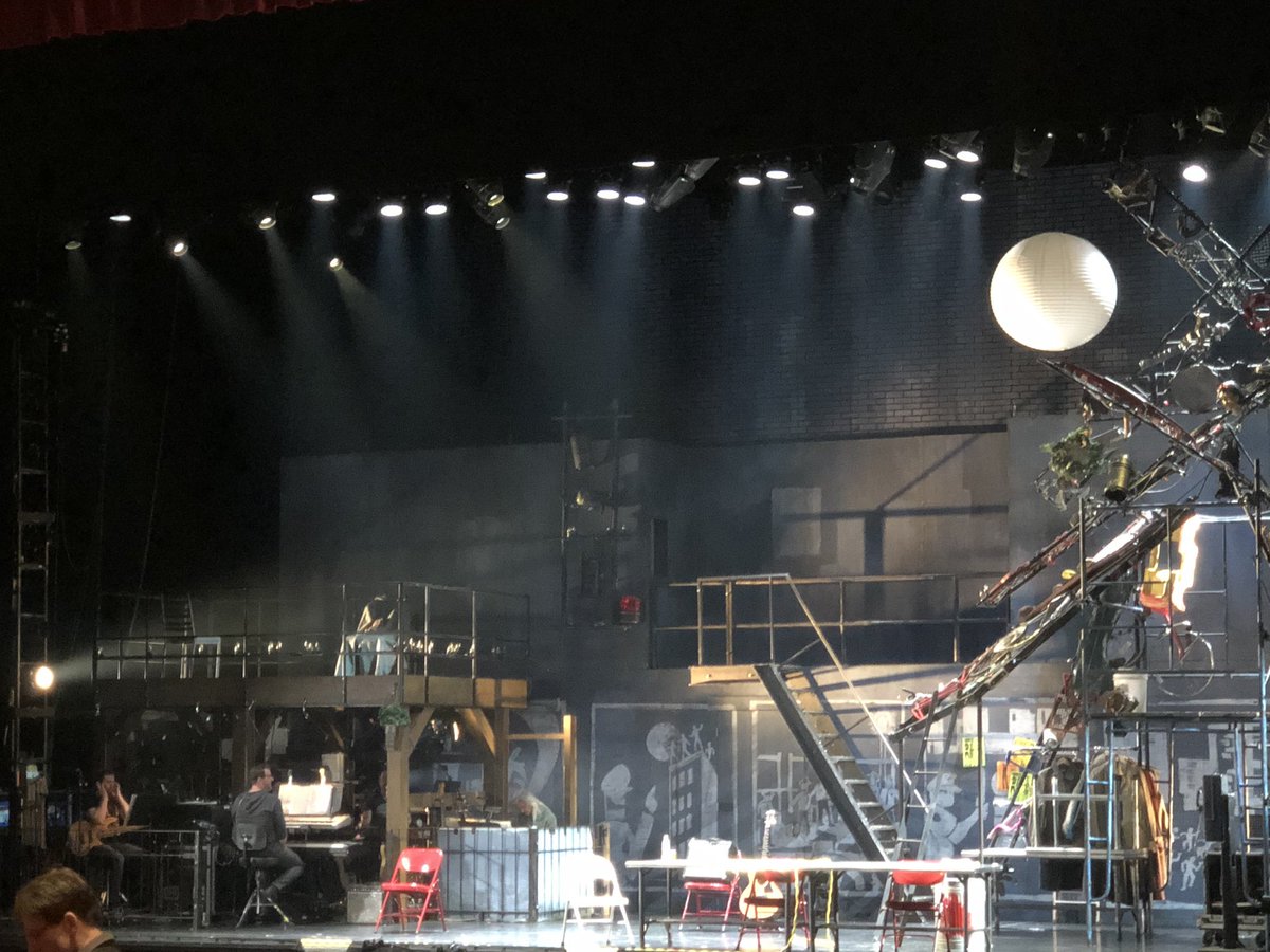 HeatherDavisFM's tweet photo. Forgot how much I LOVE this!! The 20th Anniversary of @RentOnTour @DPAC now through 2/2! https://t.co/EazRgKcDHb