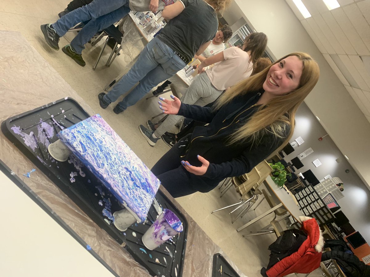TStreutker's tweet photo. Thank you to @CollegeavenueSS School Council for this awesome opportunity.  My mom and I enjoyed the pour paint night. Great destressor for students, staff and the community.  🎨 https://t.co/ste0f1IcA0
