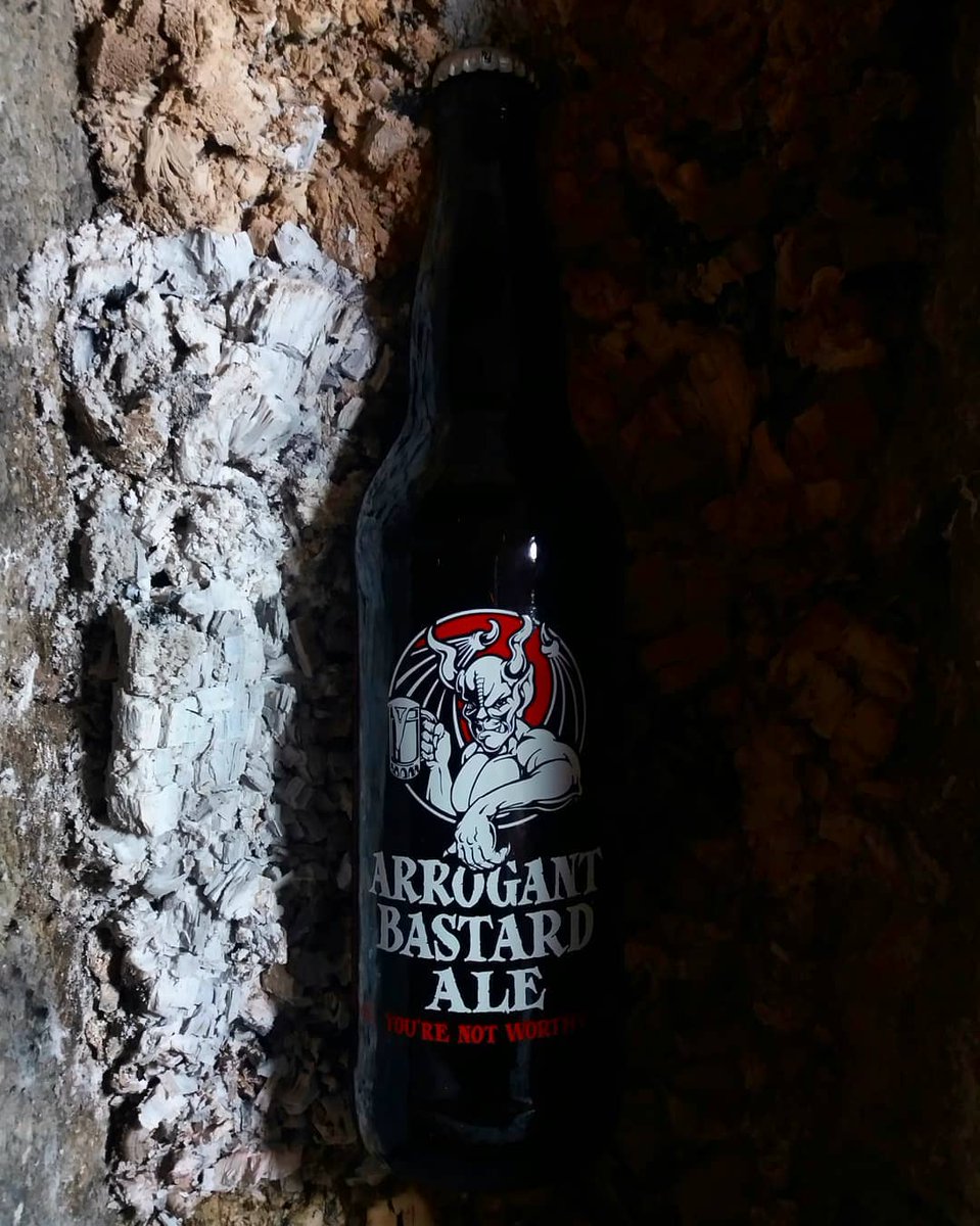 Existing on the fringes, guiding the worthy from the darkness of bland mediocrity into the glorious light of liquid arrogance. #ArrogantBastardAle

📷 IG | beer_lover_collector
