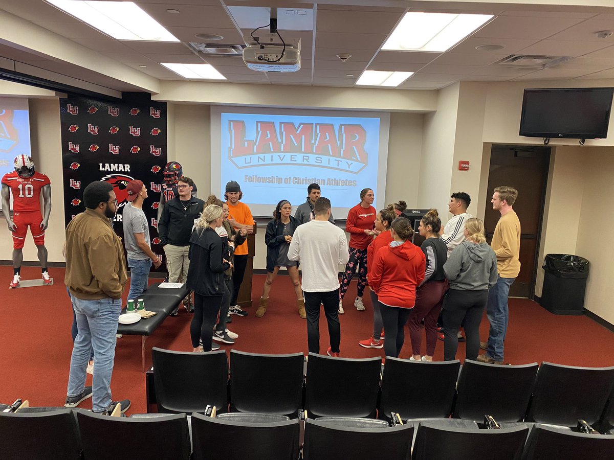 lucardsfca's tweet photo. Just want to give a big shout out to Coach Kenneth Vincent for taking time to speak to our athletes today! If you didn’t make it to this meeting hopefully you can make it to the next on February 17th!! We had a lot of fun today and we’ve just begun! https://t.co/f1t2b8vpIi